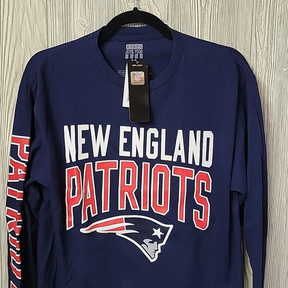 New England Patriots NFL Navy Long Sleeve Tee Shirt Adult Size Medium NWT - Picture 2 of 12